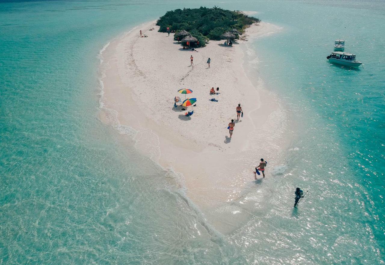 ホテル White Coral Rasdhoo エクステリア 写真